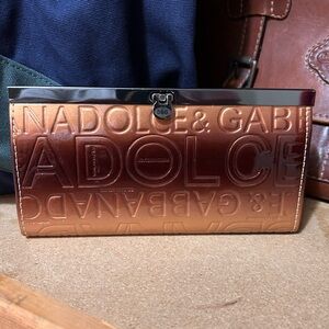 Dolce & Gabbana Patent Leather Ombré Clutch Bag Brown Tan D&G Logo